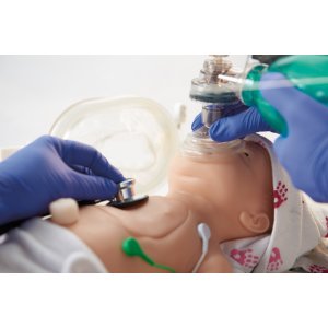 ALS Neugeborenen-Puppen