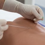 Simulator für Bildgesteuerte Injektionstherapie an der Lendenwirbelsäule
