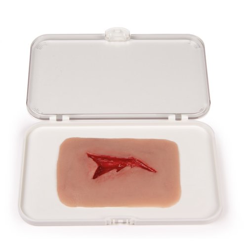 "Wound moulage ""laceration"""